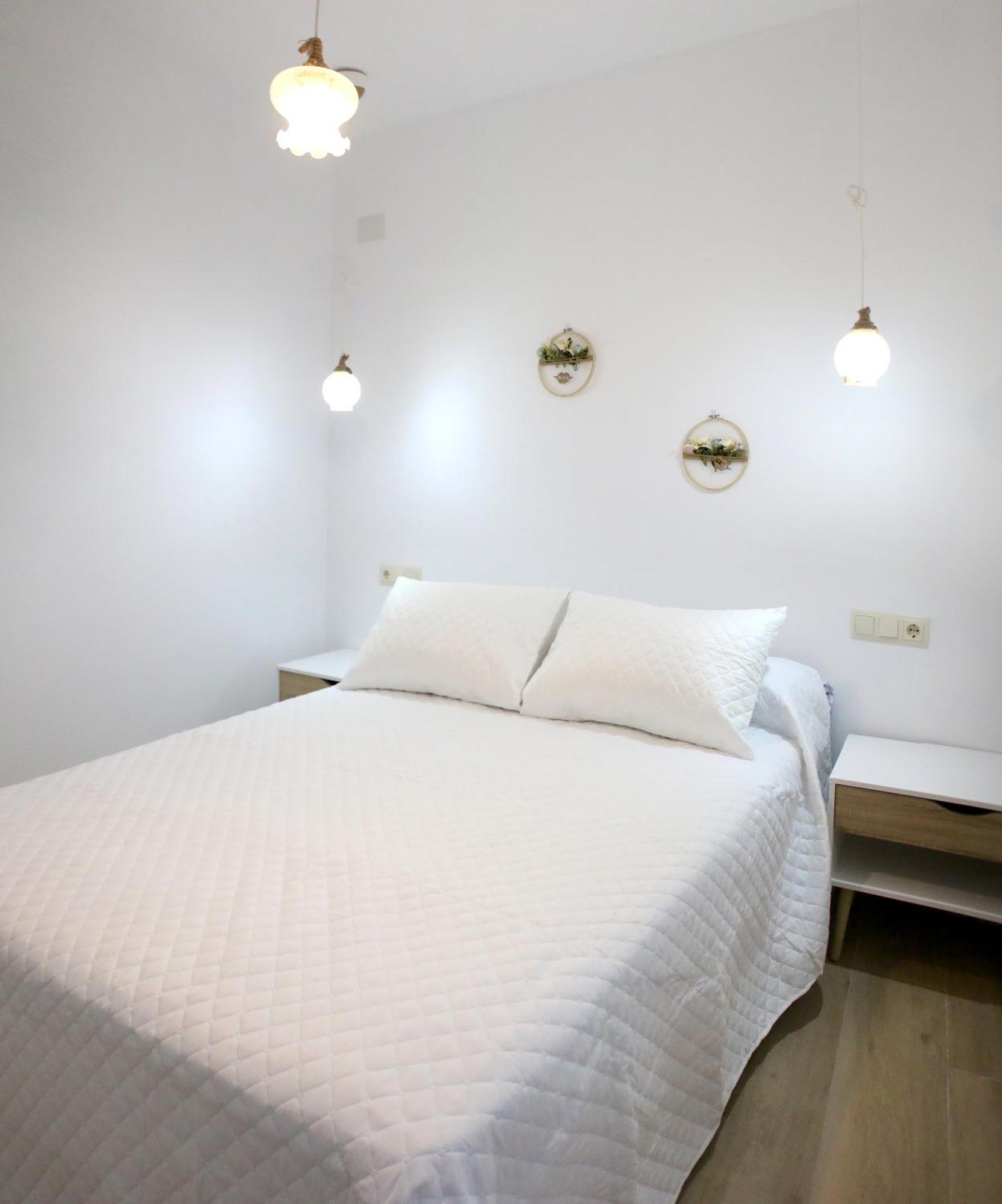 Apartamentos Turisticos La Estacion Убеда Экстерьер фото